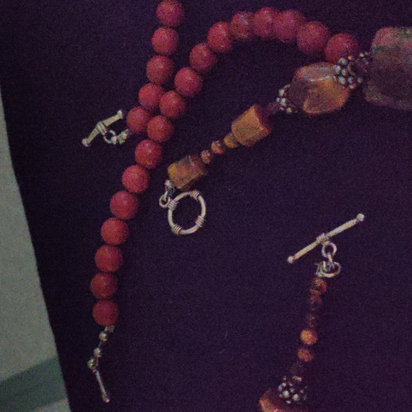 Necklaces(2) - Picture 3 of 3